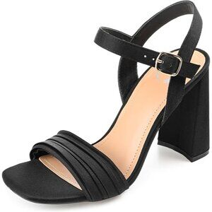 Journee Collection Women's Tru Comfort Foam Skiler Pumps